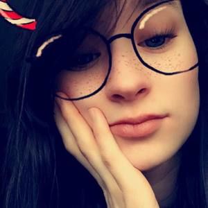 Meet your Posher, Nelly